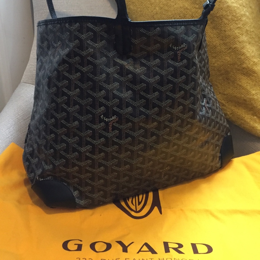 •Goyard• St. Louis PM with Pouch